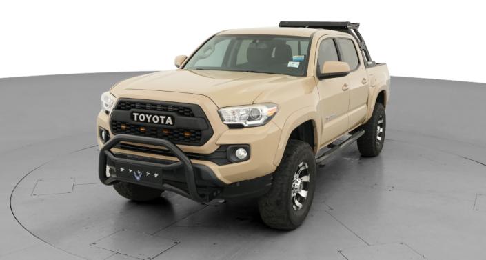 2017 Toyota Tacoma SR5 Hero Image