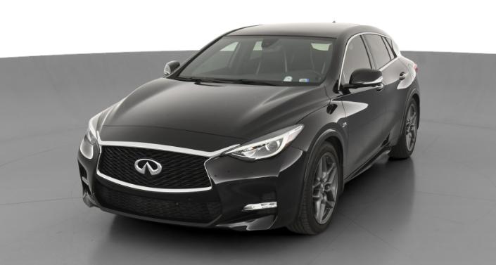 2017 INFINITI QX30 Base Hero Image