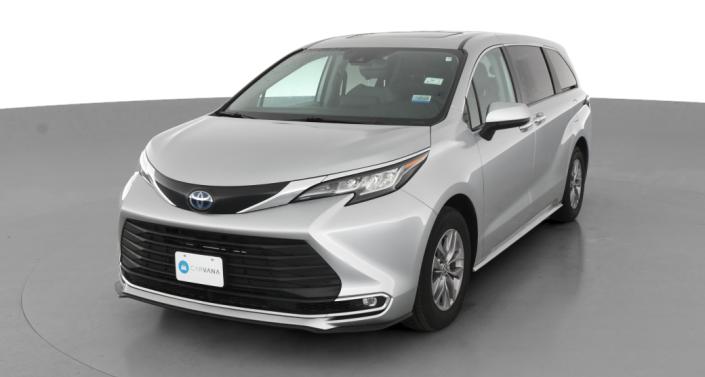 2022 Toyota Sienna XLE -
                  Richton Park, IL