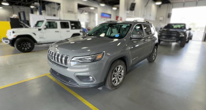 2021 Jeep Cherokee Latitude Hero Image