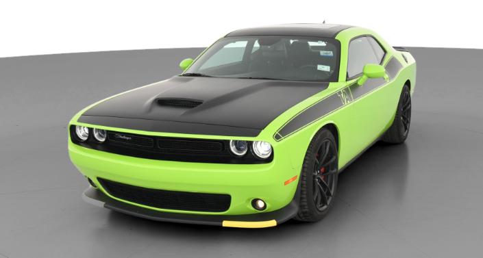 2023 Dodge Challenger R/T Hero Image