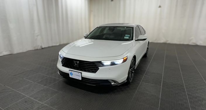 2023 Honda Accord Touring Hero Image