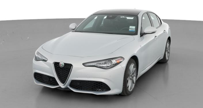 2022 Alfa Romeo Giulia Ti Hero Image