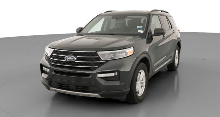 2023 Ford Explorer XLT Hero Image