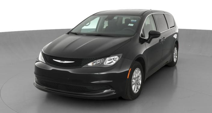 2023 Chrysler Voyager LX Hero Image