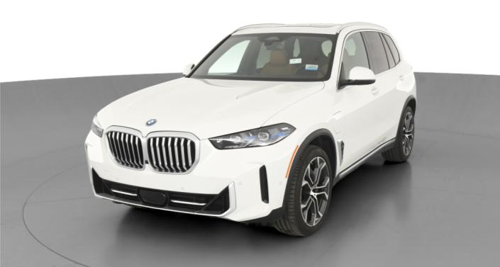 2024 BMW X5 xDrive50e Hero Image