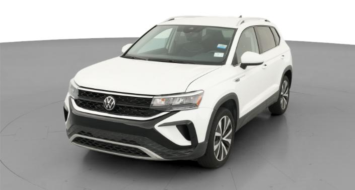 2024 Volkswagen Taos SE Hero Image