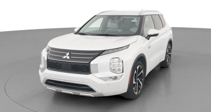 Thumbnail: 2023 Mitsubishi Outlander - 1