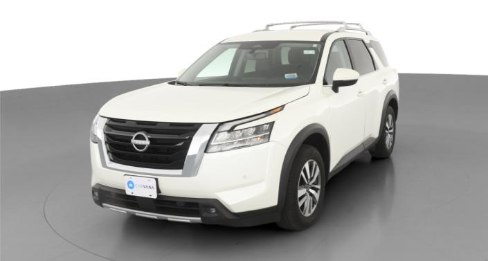 2022 Nissan Pathfinder SL Hero Image