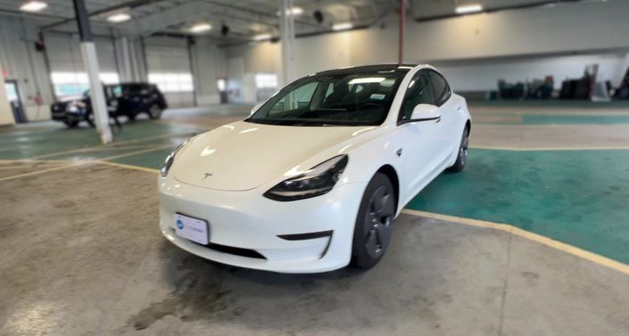 2023 Tesla Model 3 Standard Range Hero Image