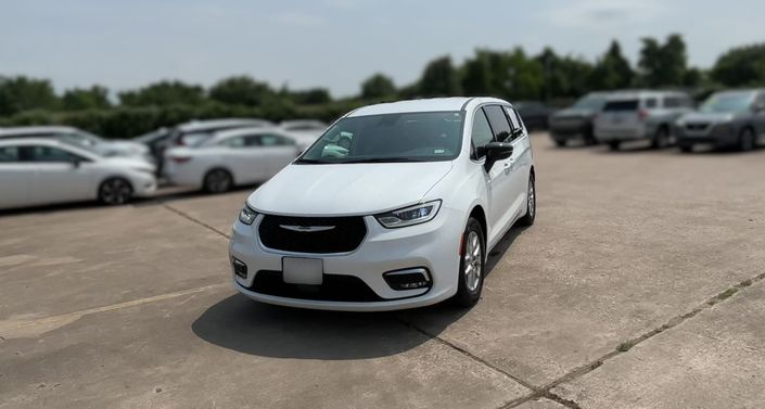 2024 Chrysler Pacifica Touring L -
                  Houston, TX