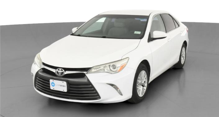 2017 Toyota Camry LE Hero Image