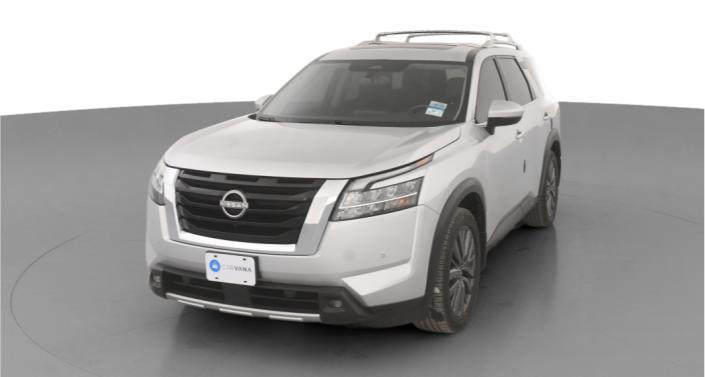 2022 Nissan Pathfinder SL Hero Image
