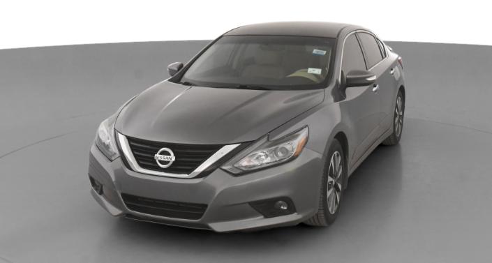 Thumbnail: 2016 Nissan Altima - 1