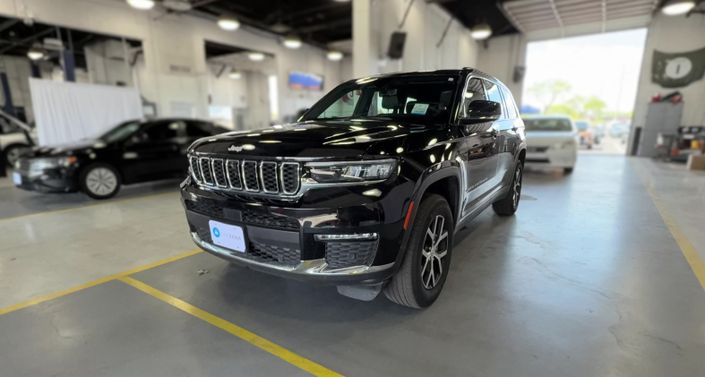 2024 Jeep Grand Cherokee L Limited Edition Hero Image