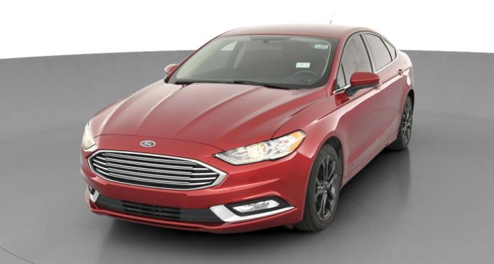 2018 Ford Fusion SE Hero Image