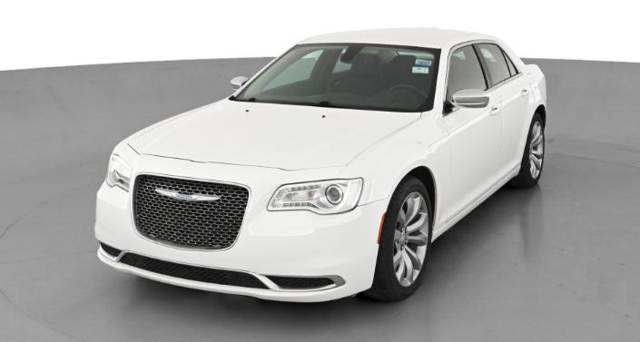 2018 Chrysler 300 Touring -
                  Beverly, NJ