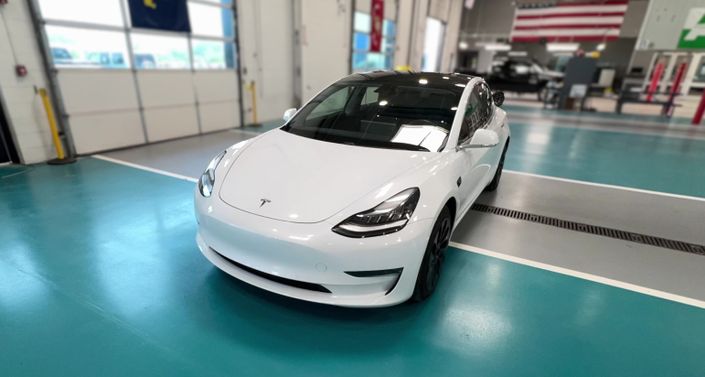 Thumbnail: 2018 Tesla Model 3 - 1