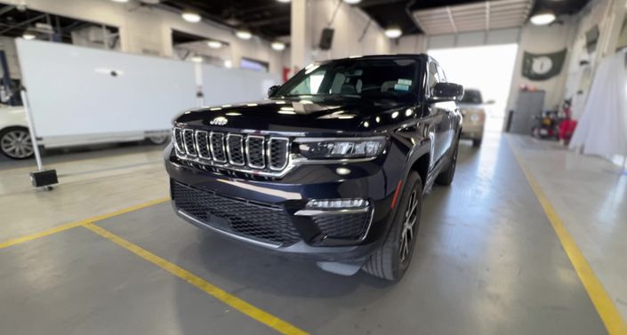Thumbnail: 2024 Jeep Grand Cherokee - 1