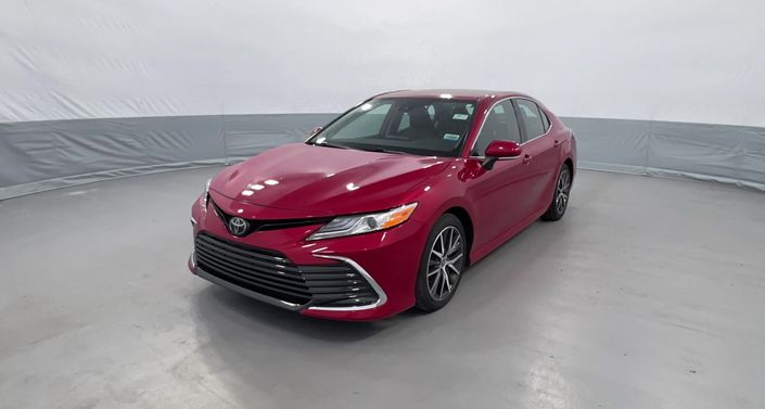 2023 Toyota Camry XLE Hero Image