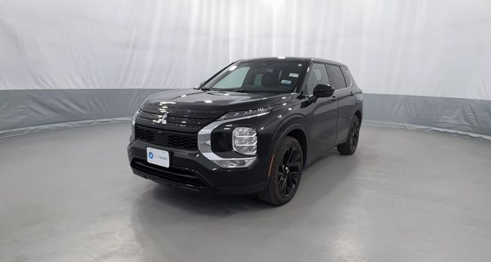 2023 Mitsubishi Outlander Black Edition Hero Image