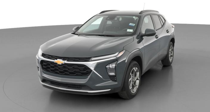 2025 Chevrolet Trax LT Hero Image