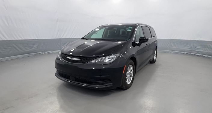 2024 Chrysler Voyager LX Hero Image