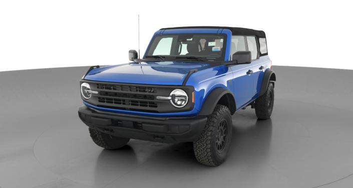 2023 Ford Bronco Base Hero Image