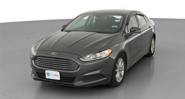 2016 Ford Fusion SE Hero Image