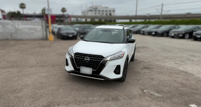 2023 Nissan Kicks SR -
                  San Diego, CA