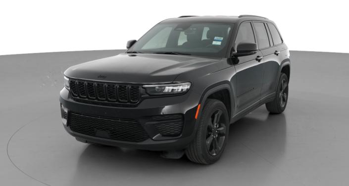 2023 Jeep Grand Cherokee Altitude Hero Image