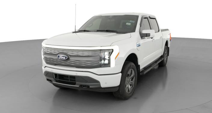 2024 Ford F-150 Lightning Lariat Hero Image