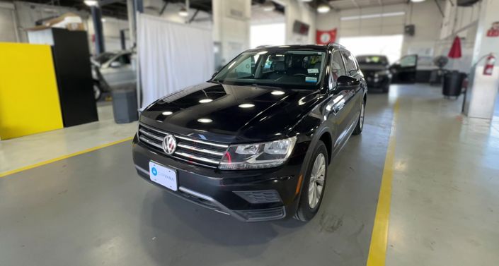 2018 Volkswagen Tiguan 2.0T Hero Image