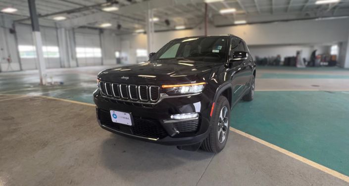 2024 Jeep Grand Cherokee 4xe Hero Image