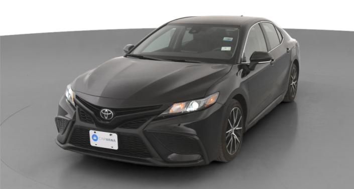 2023 Toyota Camry SE Hero Image