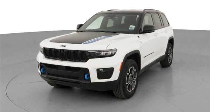 2022 Jeep Grand Cherokee Trailhawk 4xe Hero Image