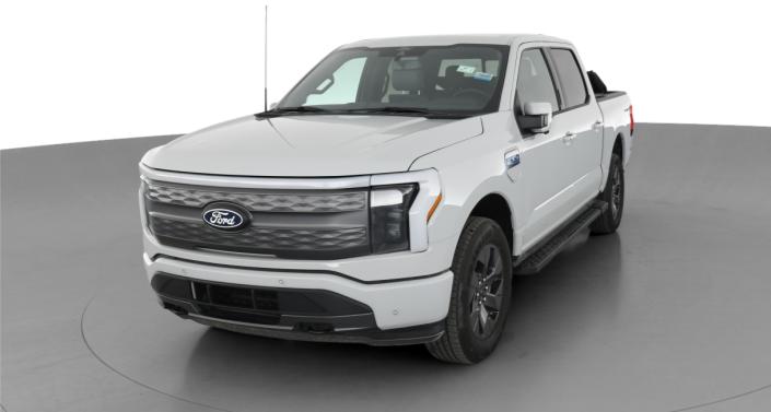 2024 Ford F-150 Lightning Lariat Hero Image