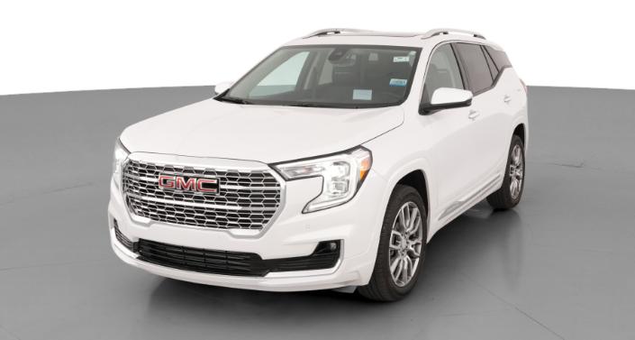 2023 GMC Terrain Denali Hero Image