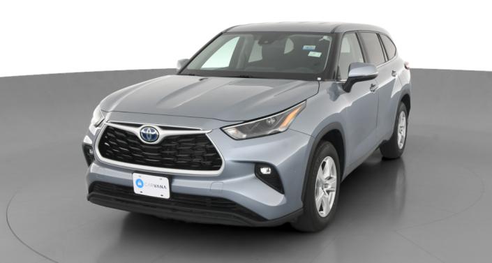 2023 Toyota Highlander LE Hero Image