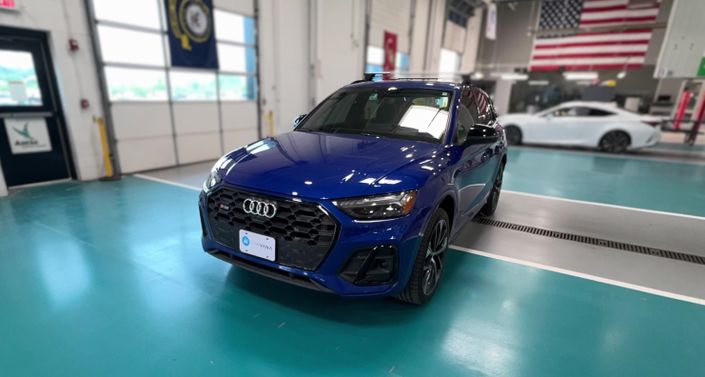 2021 Audi SQ5 Prestige Hero Image