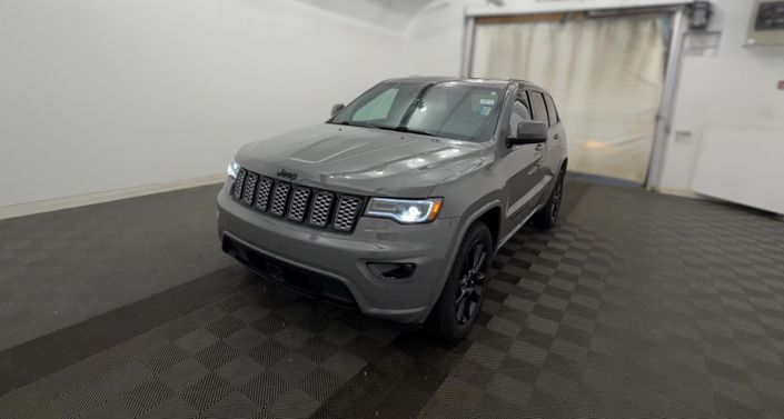 Thumbnail: 2020 Jeep Grand Cherokee - 1
