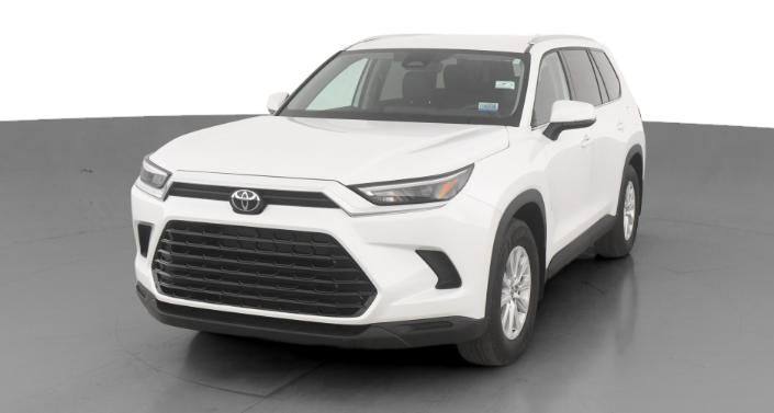 2024 Toyota Grand Highlander XLE Hero Image