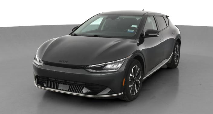 2022 Kia EV6 Wind Hero Image