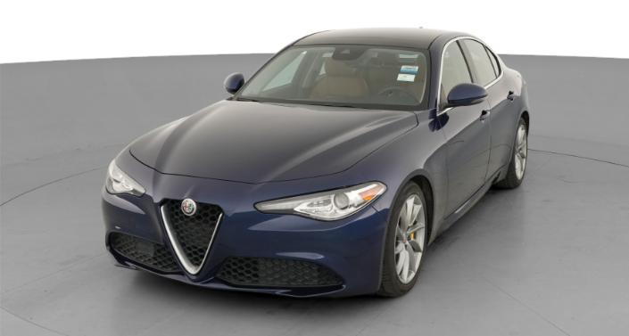 2017 Alfa Romeo Giulia Base Hero Image