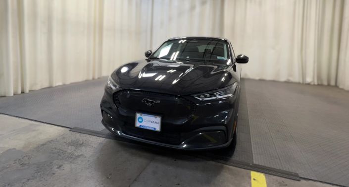 2022 Ford Mustang Mach-E Select Hero Image