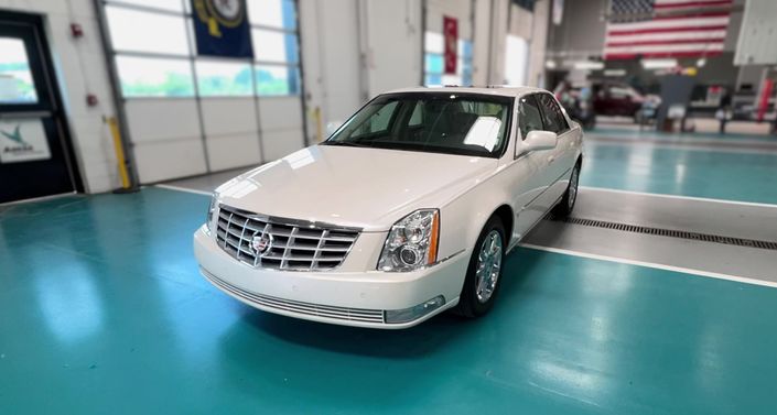 2010 Cadillac DTS Base -
                  Madison, TN