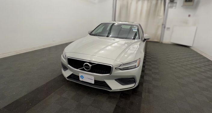 2020 Volvo S60 T6 Momentum Hero Image