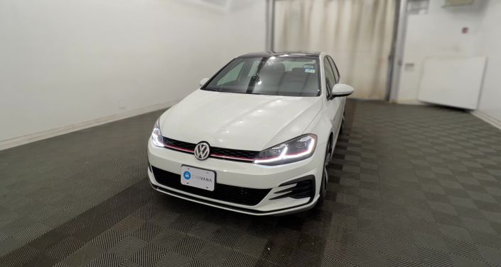 2020 Volkswagen Golf GTI SE Hero Image