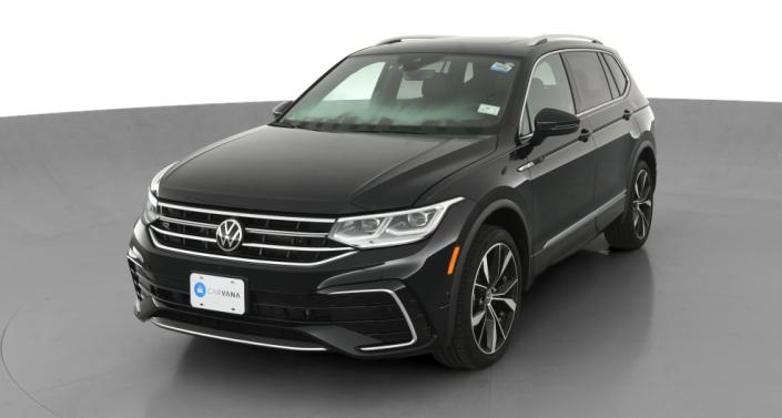 2024 Volkswagen Tiguan SE R-Line Hero Image