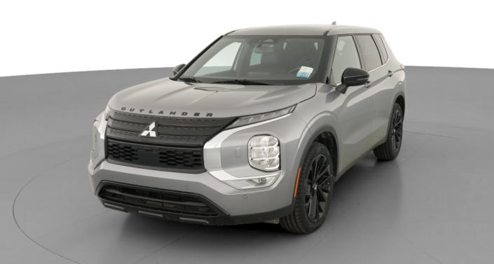 Thumbnail: 2022 Mitsubishi Outlander - 1